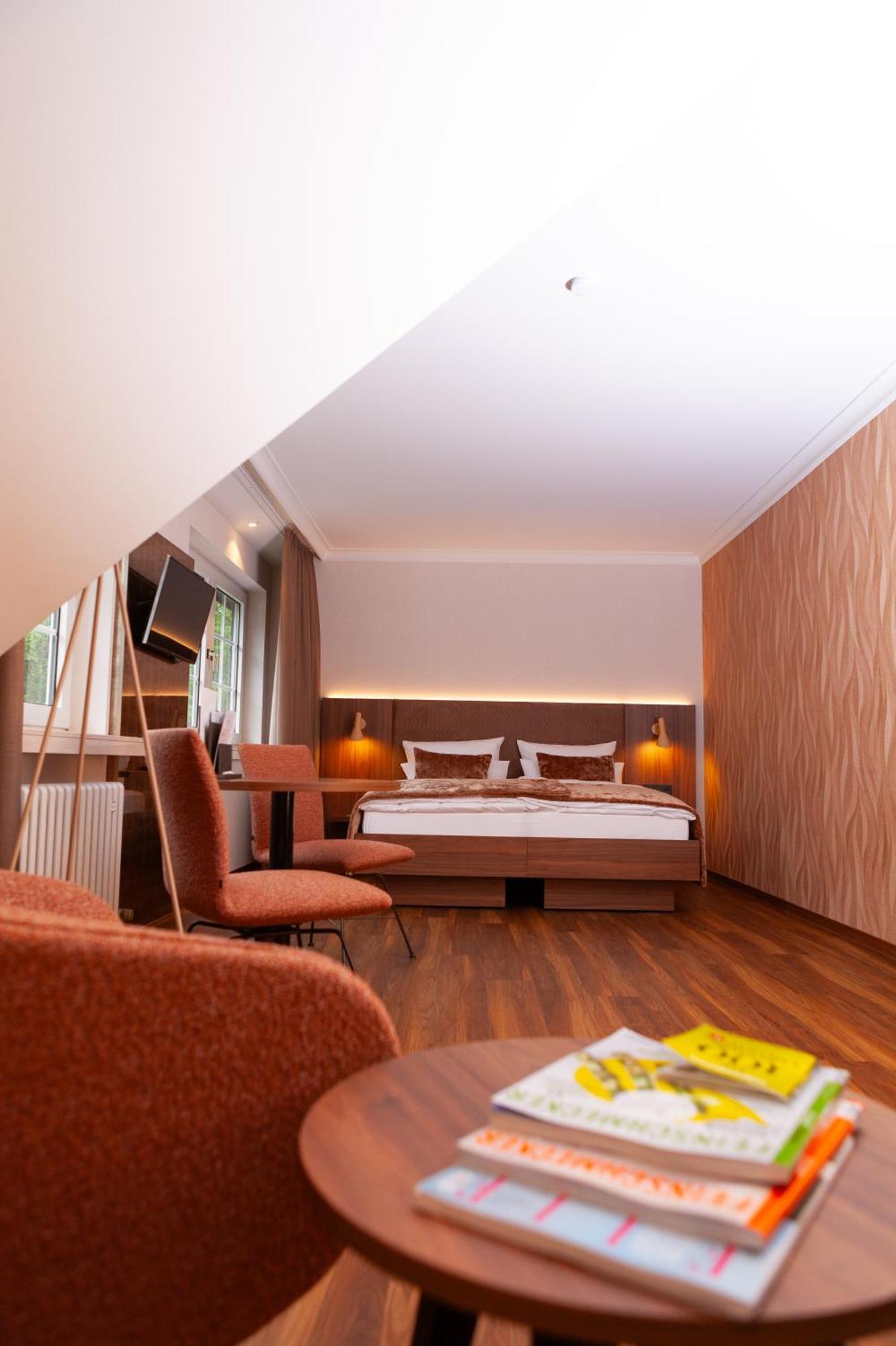 Elfbuchen 4* Kassel